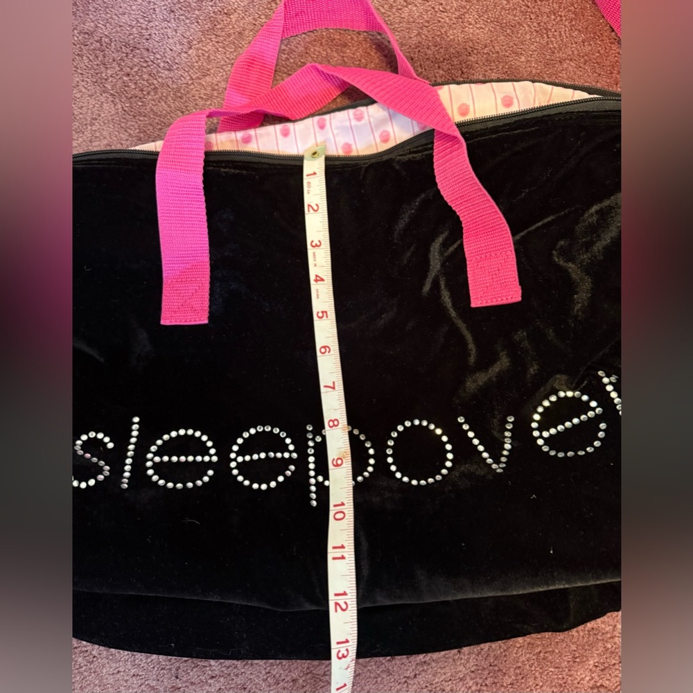 Sleepover bag. Black velvet-like bag with pink straps and bling.